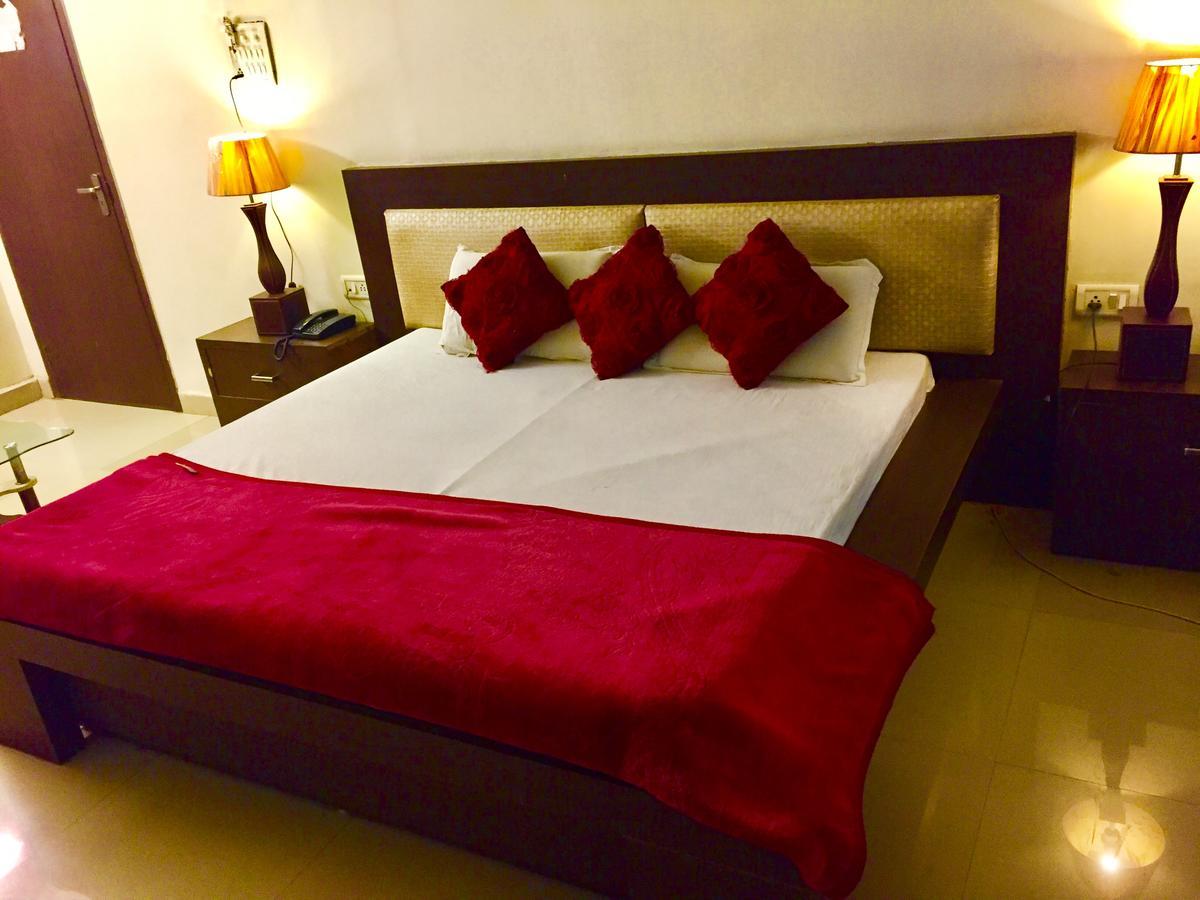 Hotel Shiva Sehore Bagian luar foto