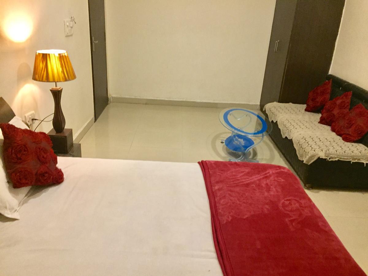 Hotel Shiva Sehore Bagian luar foto