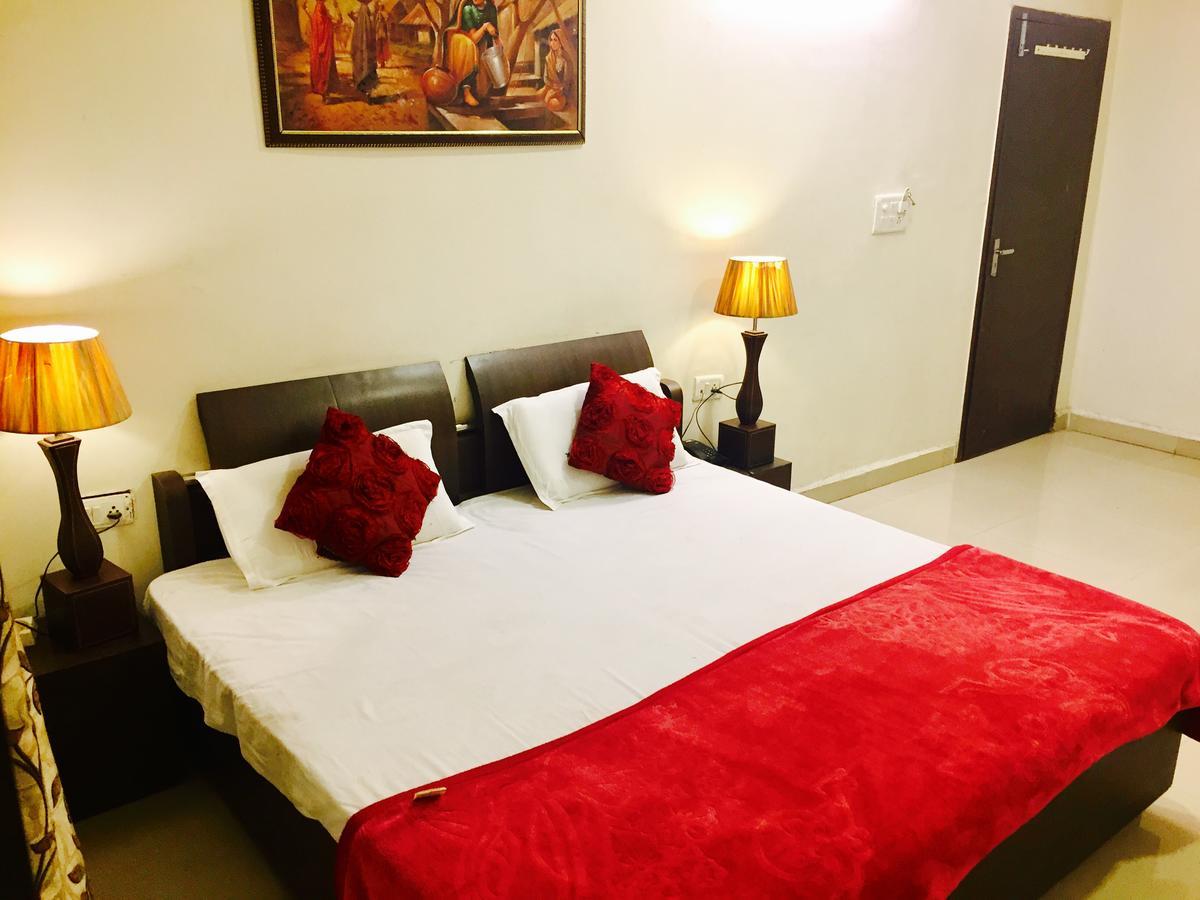 Hotel Shiva Sehore Bagian luar foto