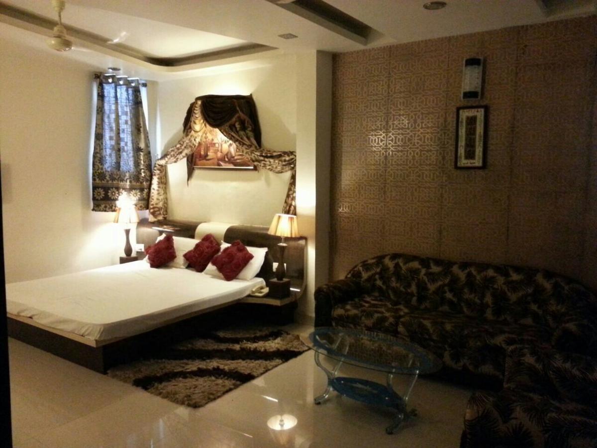 Hotel Shiva Sehore Bagian luar foto